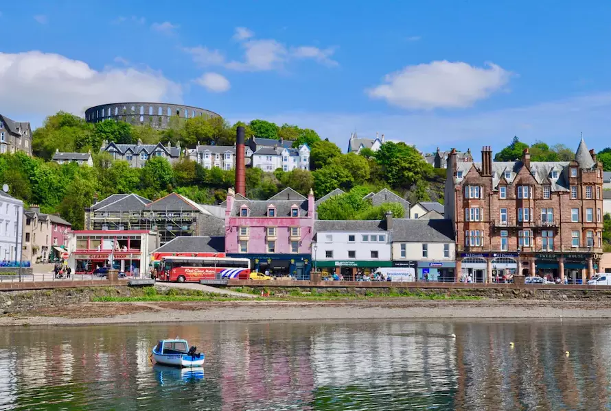 Colourful view of Oban in Scotland
